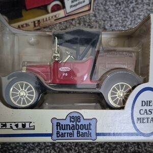 Die-Cast 1918 Runabout Barrel Bank - Red with Gold Wheels
